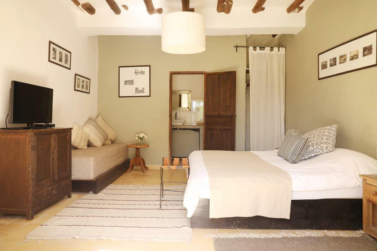 Le Petit Hotel Du Flouka Lalla Takerkoust Esterno foto