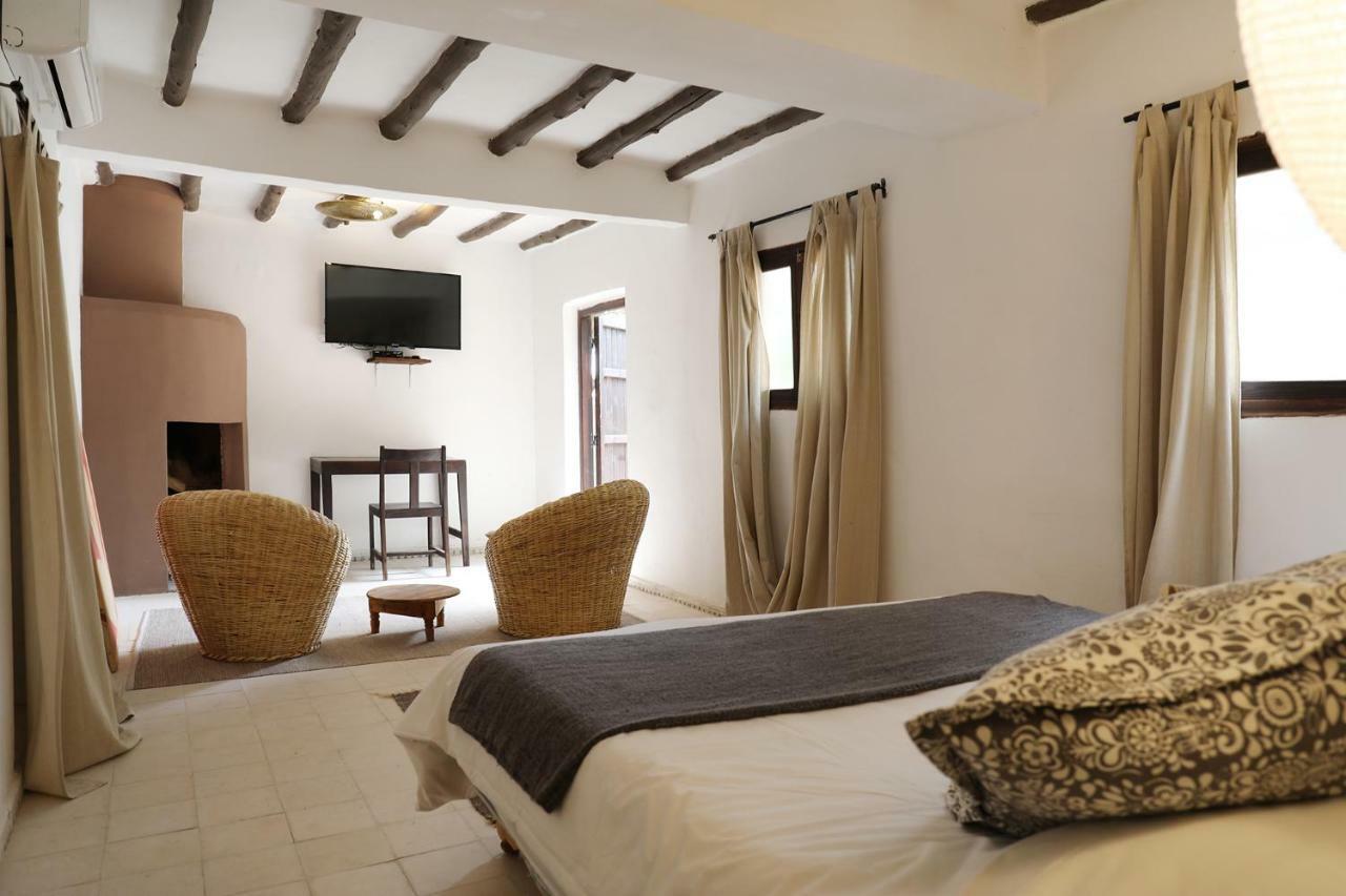 Le Petit Hotel Du Flouka Lalla Takerkoust Esterno foto